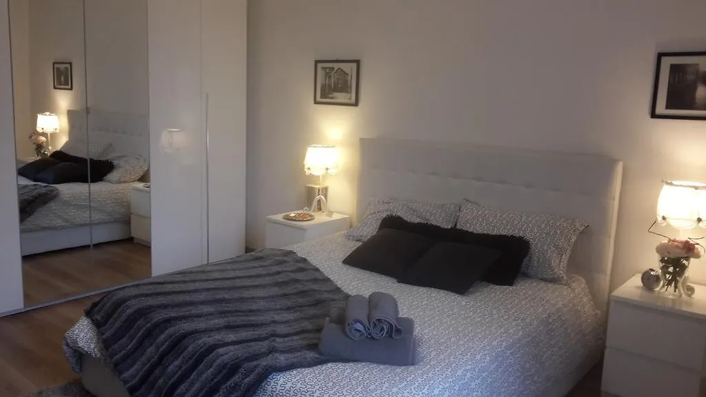 ゲストハウス Porta Romana Apartment ミラノ イタリア