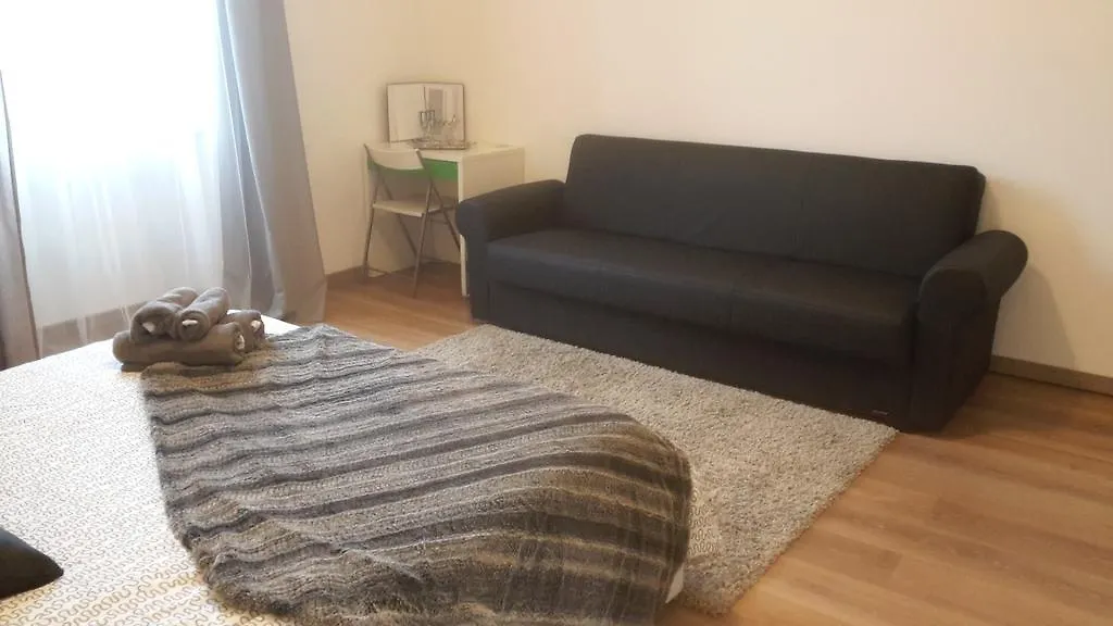 ゲストハウス Porta Romana Apartment ミラノ