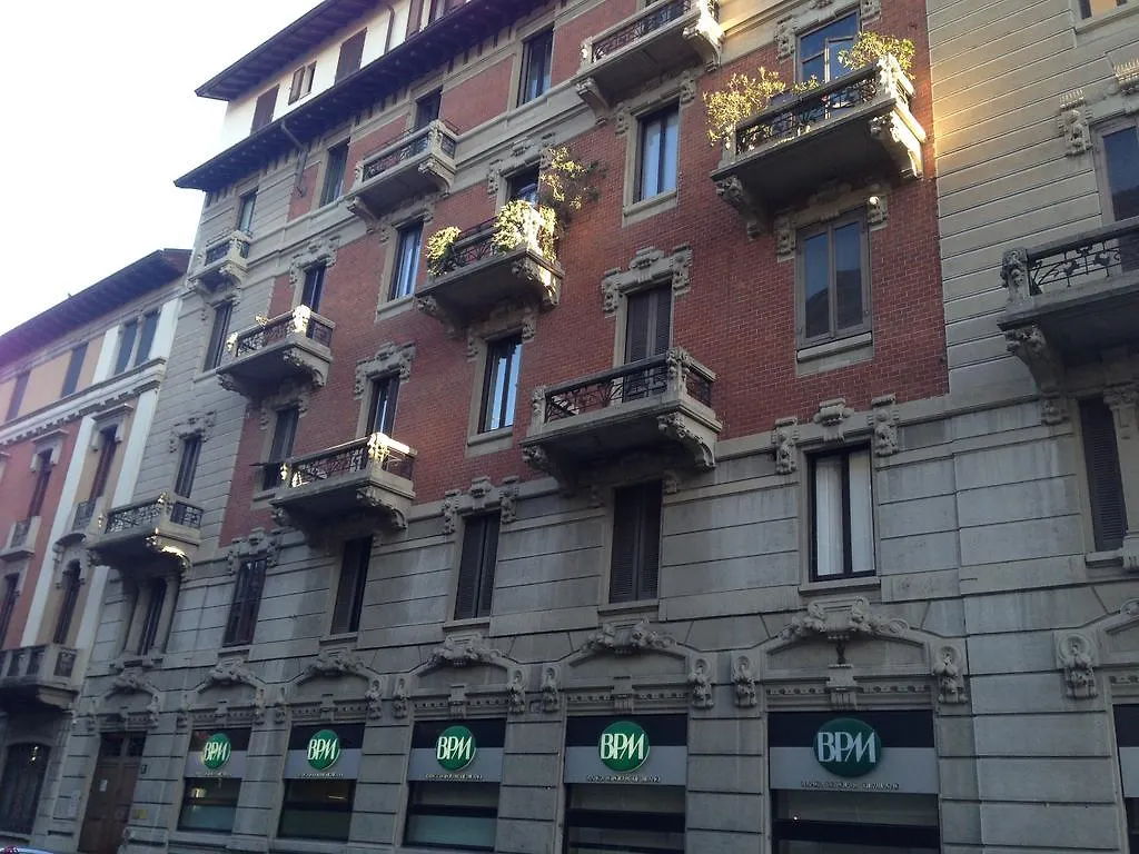 ゲストハウス Porta Romana Apartment ミラノ