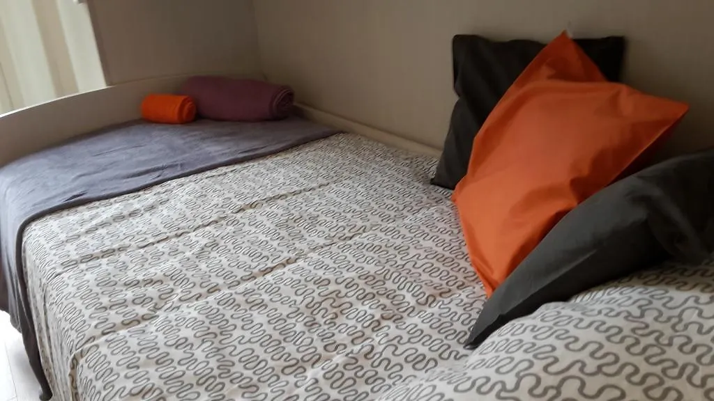 ゲストハウス Porta Romana Apartment ミラノ