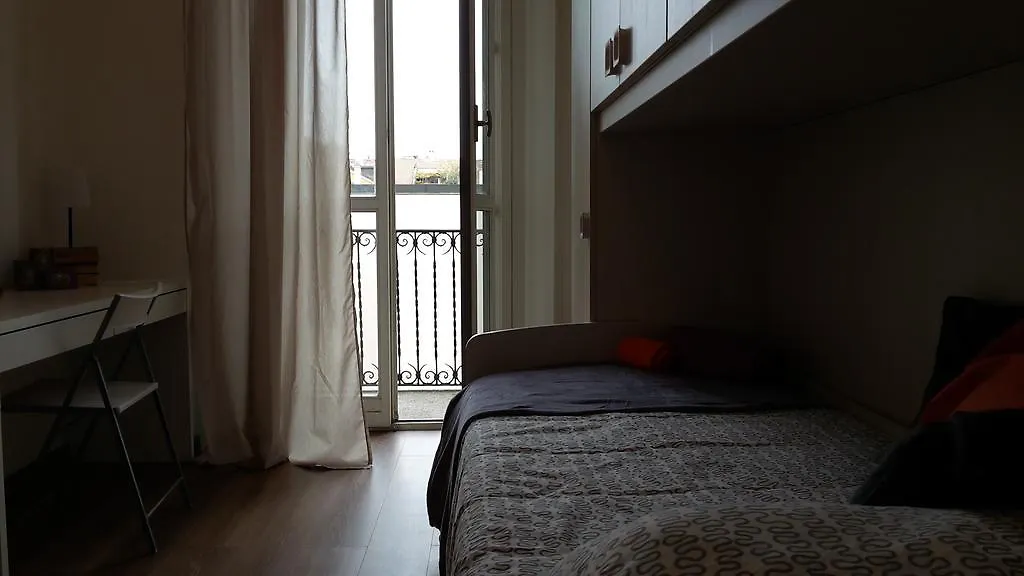 Porta Romana Apartment ミラノ 0*,  イタリア