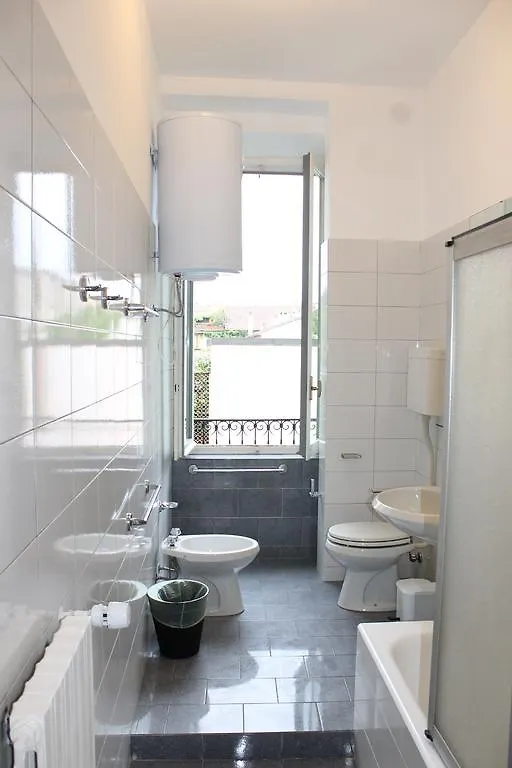 ゲストハウス Porta Romana Apartment ミラノ