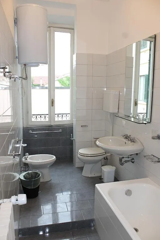 Porta Romana Apartment ミラノ 0*,
