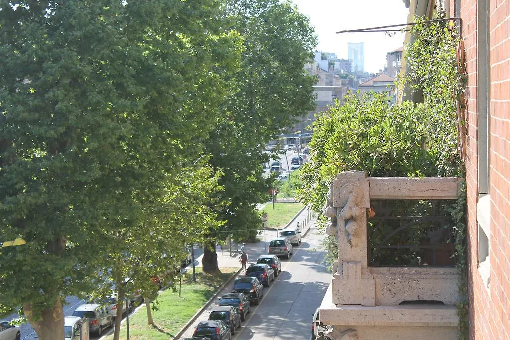 Porta Romana Apartment ミラノ 0*,
